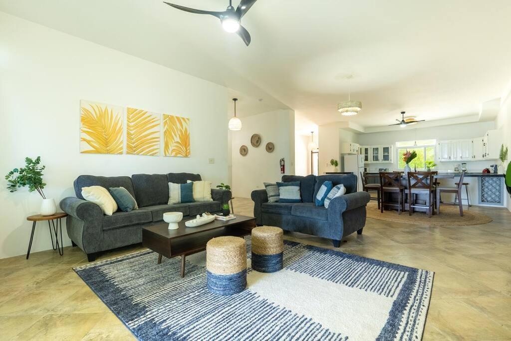 Ivy'S Cove Beach Side Condo - Luxury Villa Whitehouse Exterior photo